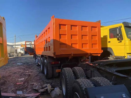 16 bandennummer LHD SINO Gebruikte dumper HOWO 8X4 Zware ophangwagen met HW versnellingsbak
