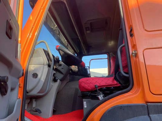16 bandennummer LHD SINO Gebruikte dumper HOWO 8X4 Zware ophangwagen met HW versnellingsbak