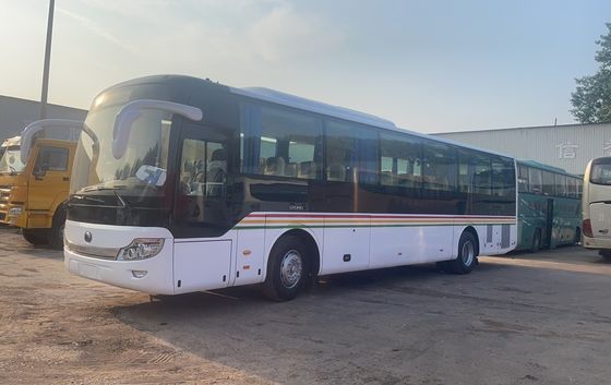 62 zitplaatsen Hoog gerenoveerde luxe busbus met dieselmotor en handgeschakelde transmissie