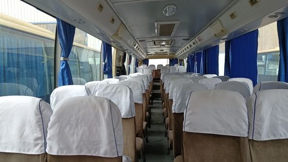 Euro 3 emissienorm 65 zitplaatsen coachbus met verbouwing en 8L motorcapaciteit