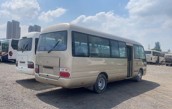 18 zitplaatsen Dieselmotor minibus met handmatig voorraam en zonder zonnescherm van FOTON