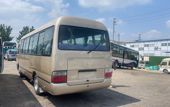 18 zitplaatsen Dieselmotor minibus met handmatig voorraam en zonder zonnescherm van FOTON
