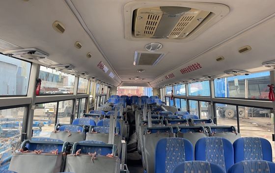 25-55 zitplaatsen Yutong Bus Gebruikte bus met handgeschakelde transmissie in Yuchai-motor