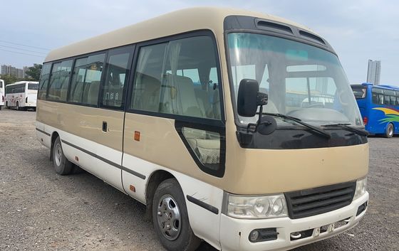 LHD Diesel Coaster Bus in goede staat met een capaciteit van 2,4 ton en 19 zitplaatsen