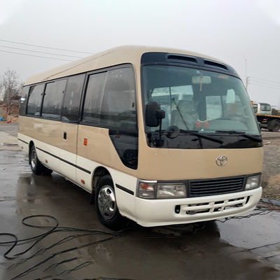 Gebruikte Toyota Coaster Bus met 3300 mm wielbasis en 30 zitplaatsen