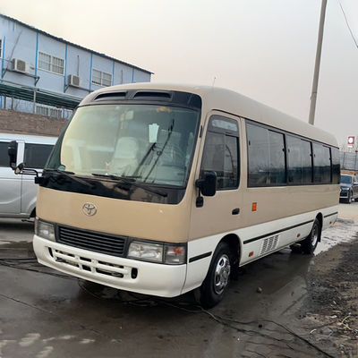 Gebruikte Toyota Coaster Bus met 3300 mm wielbasis en 30 zitplaatsen