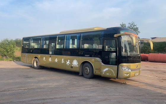 65 zitplaatsen coach bus perfect gerenoveerd met handgeschakelde versnellingsbak en geweldige deals