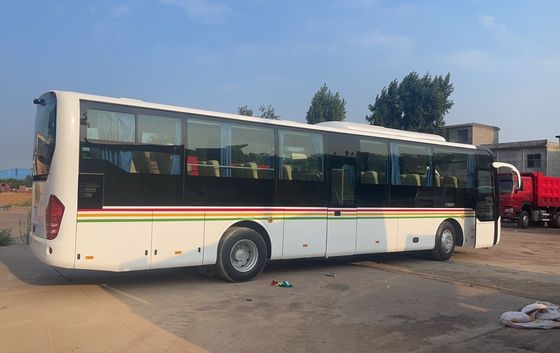 Luxe bus met 62 zitplaatsen in Afrika, volledig voorzien van airconditioning