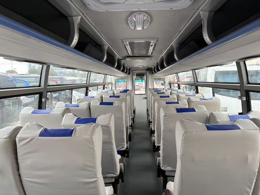 55 zitplaatsen Bus Yu Tong ZK6121 met LHD-aandrijving en dieselbrandstof