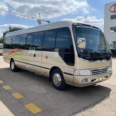 30 zitplaatsen RHD LHD Coaster Bus met 215/75R17.5 banden en 30 1 zitplaatsen in Dubai