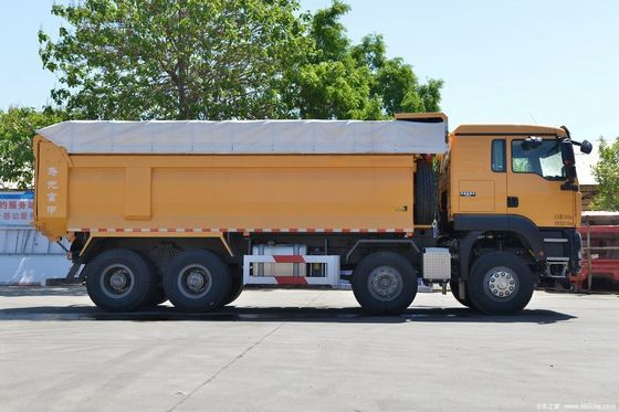 Segment Zware vrachtwagen Sinotruk 371 pk Gebruikte dumper 8 * 4 tipper truck voor het voordeel