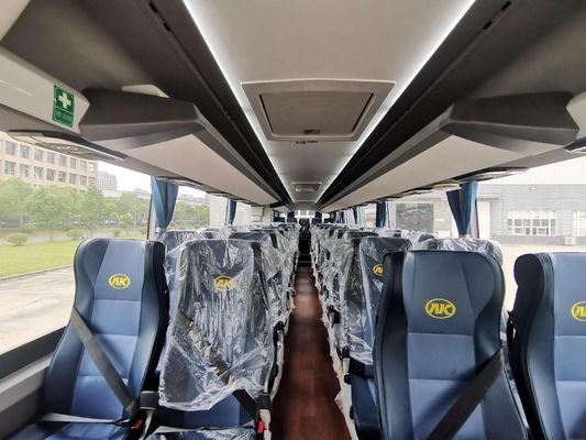 Diesel 50 zitplaatsen RHD bus Euro 4 emissie standaard 6 8L motorvermogen voor uw voordeel